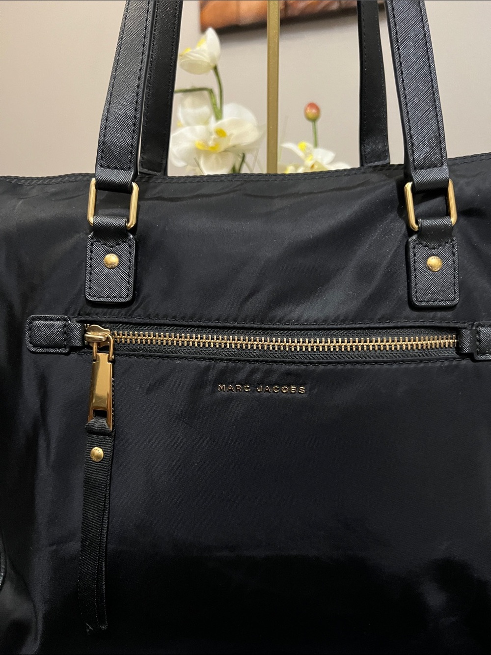 Marc Jacobs Trooper Black Nylon XL Tote GUC retail $295 - Picture 2 of 9